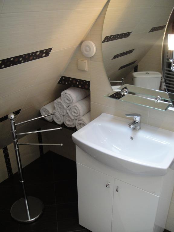 Apartamenty Centrum 2 ザコパネ 部屋 写真